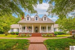 3892 Old Newburg Murray, KY 42071