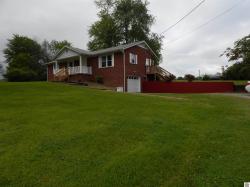 608 Vaughns Chapel Rd Calvert City, KY 42029