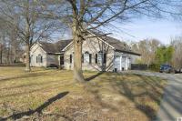 567 Mckenzi Park Dr Benton, KY 42025
