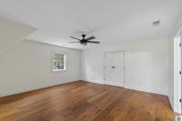 169 Rockwood Murray, KY 42071