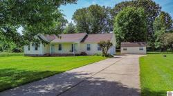 200 Lions Den Ln Paducah, KY 42003