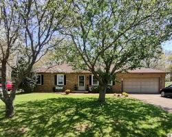 213 E Dale Avenue Eddyville, KY 42038