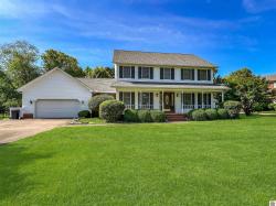 2119 Southwest Dr. Murray, KY 42071