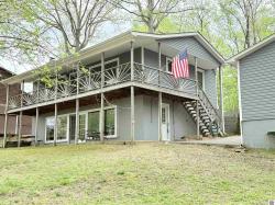 195 Peachtree Dr Benton, KY 42025
