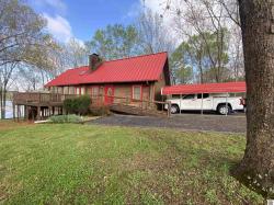 200 Cherokee Ct Cadiz, KY 42211