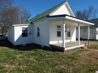 803 Poplar St Benton, KY 42025