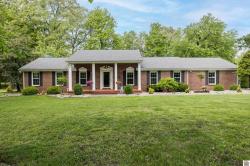 345 Robertson Road South Murray, KY 42071