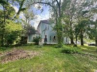 1806 Broad Street Paducah, KY 42003