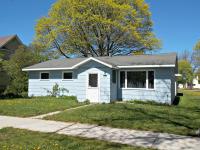 124 S E Street, Cheboygan, MI 49721