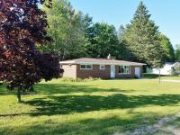 2562 Pinewood Circle, Cheboygan, MI 49721